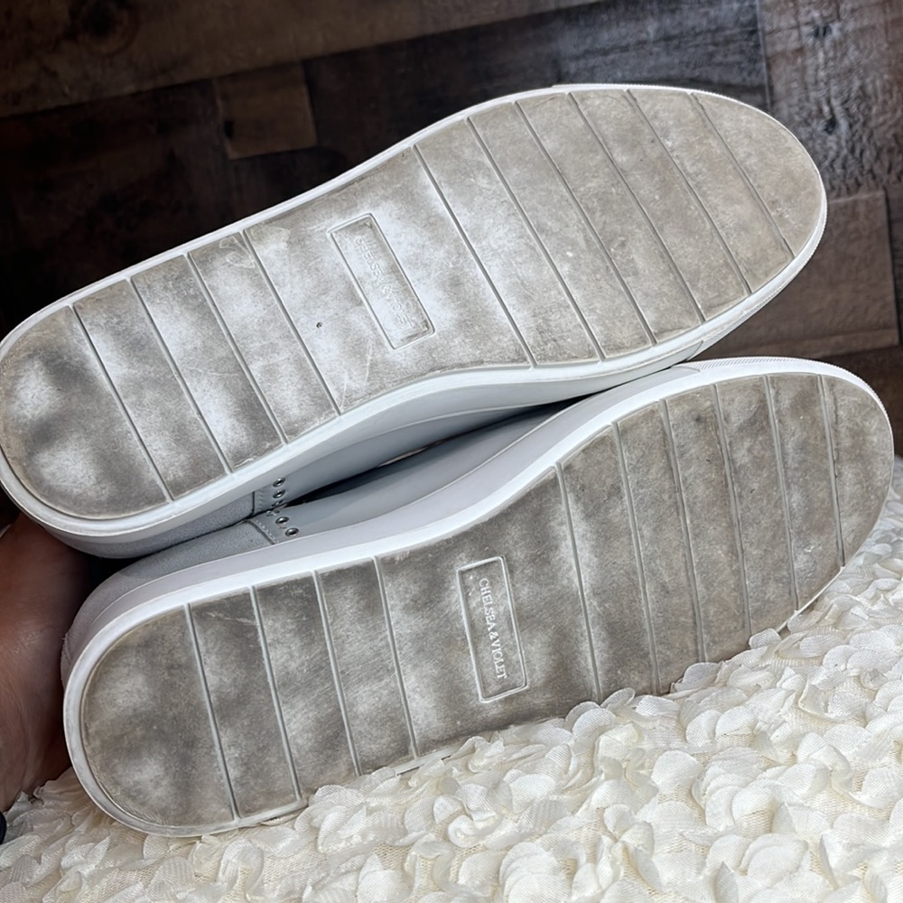 Chelsea & Violet Milo in Gray Leather size 9 - Picture 5 of 10